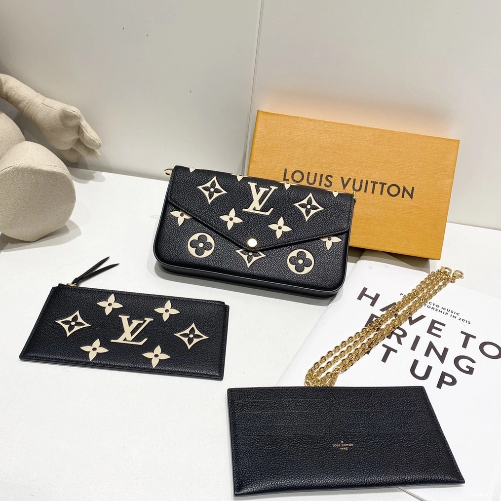 WIS VUITTON POCHETTE LOUIS FÉLICIE 0916